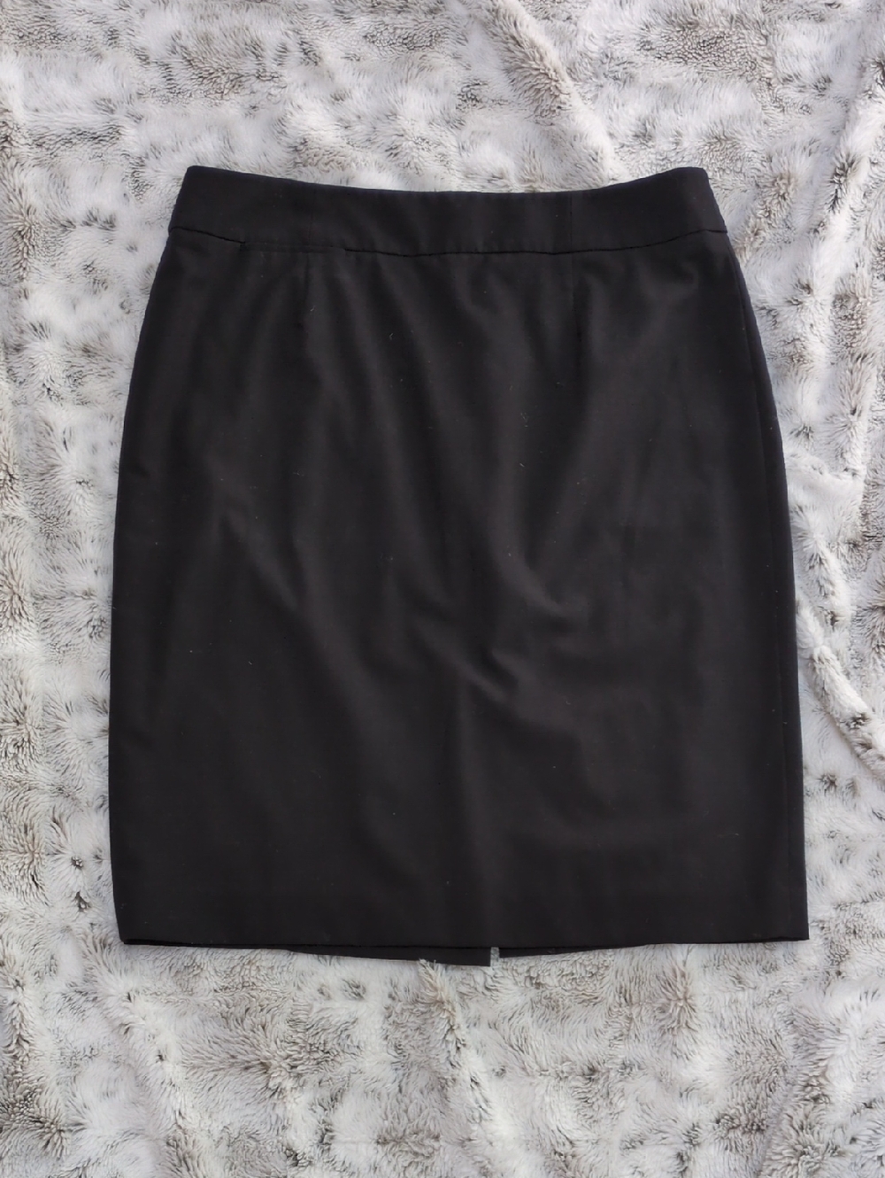 $15 MOVING SALE! Calvin Klein Black Pencil Skirt - Classic Tailored Silhouette